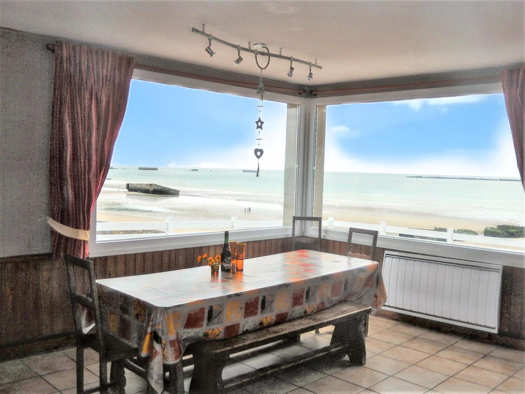 Maison Spacieuse Avec Vue Sur La Mer A Arromanches Les Bains Villa Corneville-sur-Risle Exterior photo